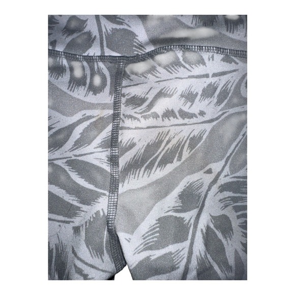 Alo White/Gray Palm Leaf Goddess Leggings, Small - Picture 5 of 10